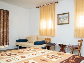 Apartment Povljana  15
