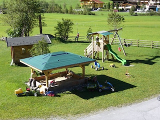 Kinderspielplatz neu