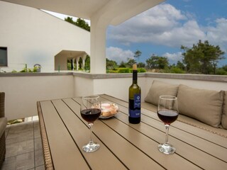 Apartment Povljana  13