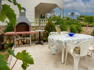 Apartment Povljana  3