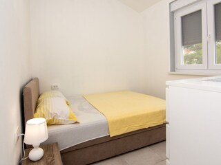 Apartment Povljana  6