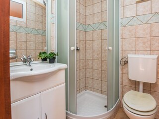 Apartment Povljana  19