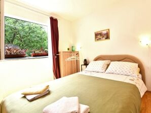 Two bedroom apartment with terrace Saborsko, Plitvice A-20975-a