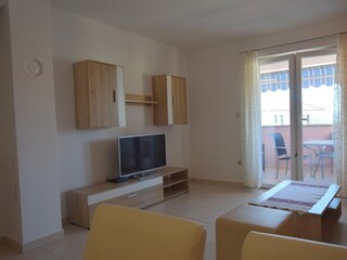 Apartment Njivice  6