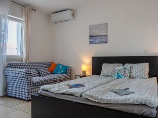 Apartment Povljana  9