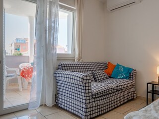 Apartment Povljana  12