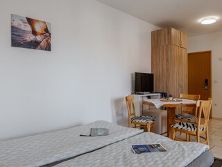 Apartment Povljana  13