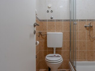 Apartment Povljana  15