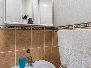 Apartment Povljana  16