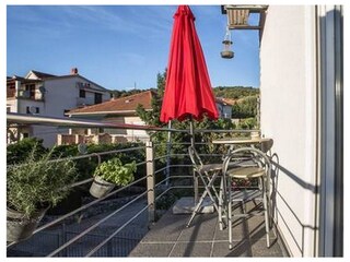 Apartment Okrug Gornji  11