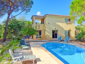 Ferienhaus with private Pool in Les Issambres