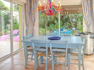 Eatingarea in the holidayhome in Les Issambres