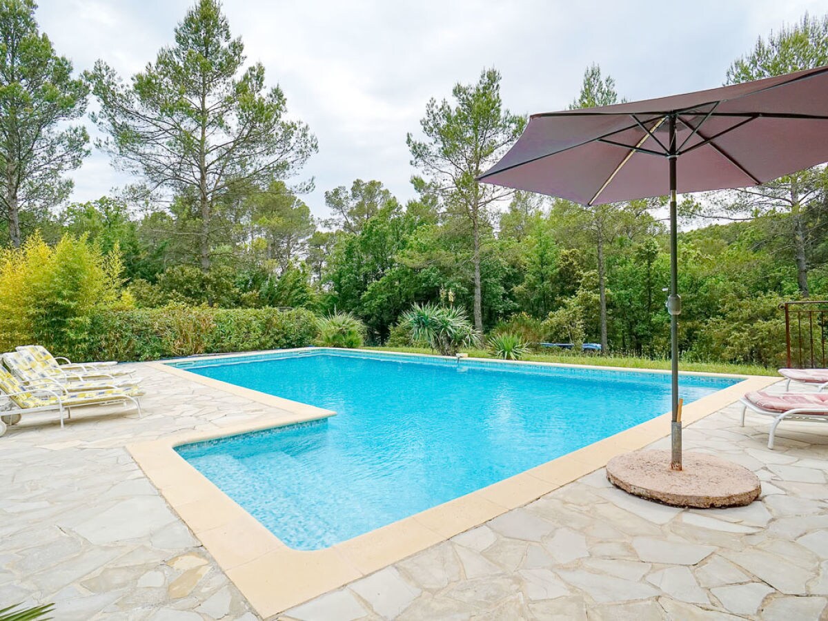 Ferienhaus mit Pool im Hinterland der Küste, Côte d'Azur, Flayosc