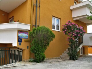 Apartment Okrug Gornji  4