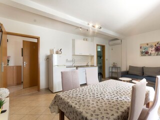 Apartment Trogir  8