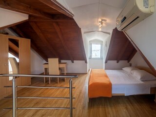 Apartment Trogir  13