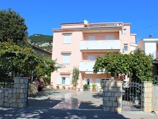Apartment Baska  1