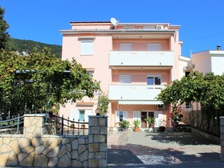 Apartment Baska  2