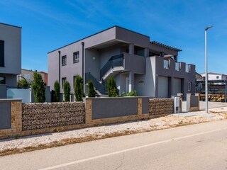 Apartment Povljana  2