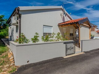 Ferienhaus Privlaka  2