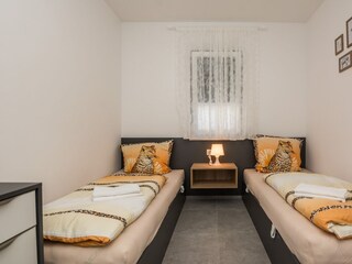 Apartment Povljana  18