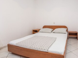 Apartment Povljana  10