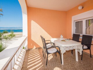 Apartment Povljana  1