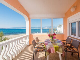 Apartment Povljana  13