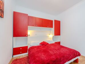 Two bedroom apartment near beach Privlaka, Zadar A-23531-d