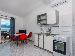 Apartment Povljana  8