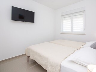 Apartment Povljana  11