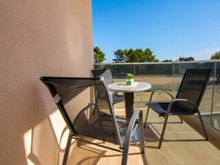 Apartment Povljana  15