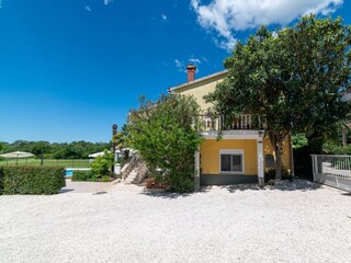 Apartment Nova Vas  15