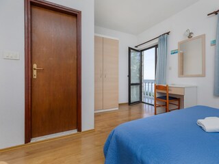 Holiday room Brela  18