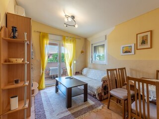 Apartment Povljana  3