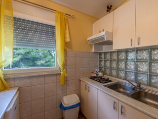 Apartment Povljana  7