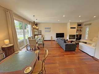 Villa Conil de la Frontera Living Room 4