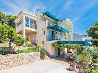 Apartment Grebastica  4