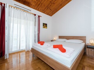 Apartment Grebastica  20