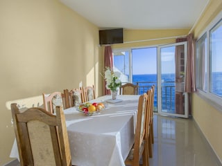 Apartment Grebastica  1