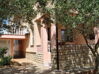 Apartment Ugljan (Ort)  7