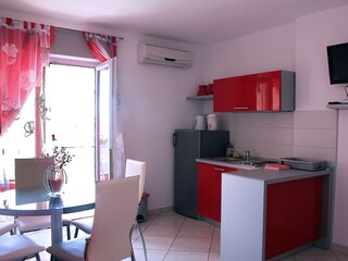 Apartment Tucepi  12