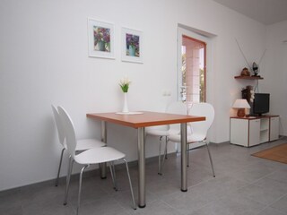 Apartment Podgora  13