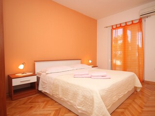 Apartment Podgora  16