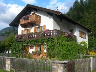 Genießen Sie ihren eigenen Balkon im 2. OG