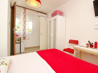 Holiday room Baska  3