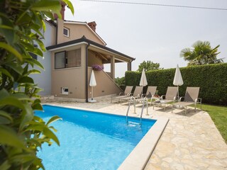 Casa de vacaciones Tinjan Grabación al aire libre 6