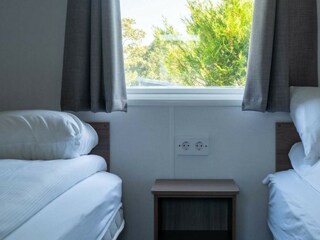 Chalet Sint-Maartensdijk Features 8