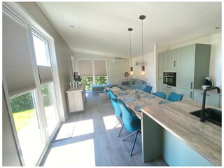 Chalet Sint-Maartensdijk Features 2