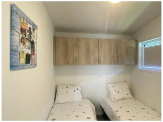 Chalet Sint-Maartensdijk Features 7